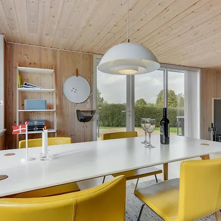 Serey - 500m From The Sea By Interhome *