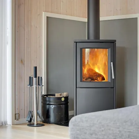 Vakantiehuis Serey - 500m From The Sea By Interhome